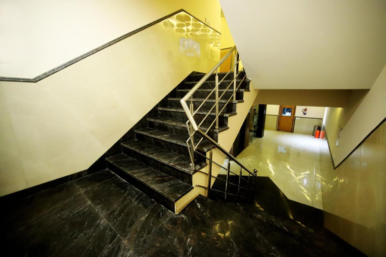 Hotel Stanley By Foxi Group- Near Delhi International Airport Yeni Delhi Dış mekan fotoğraf
