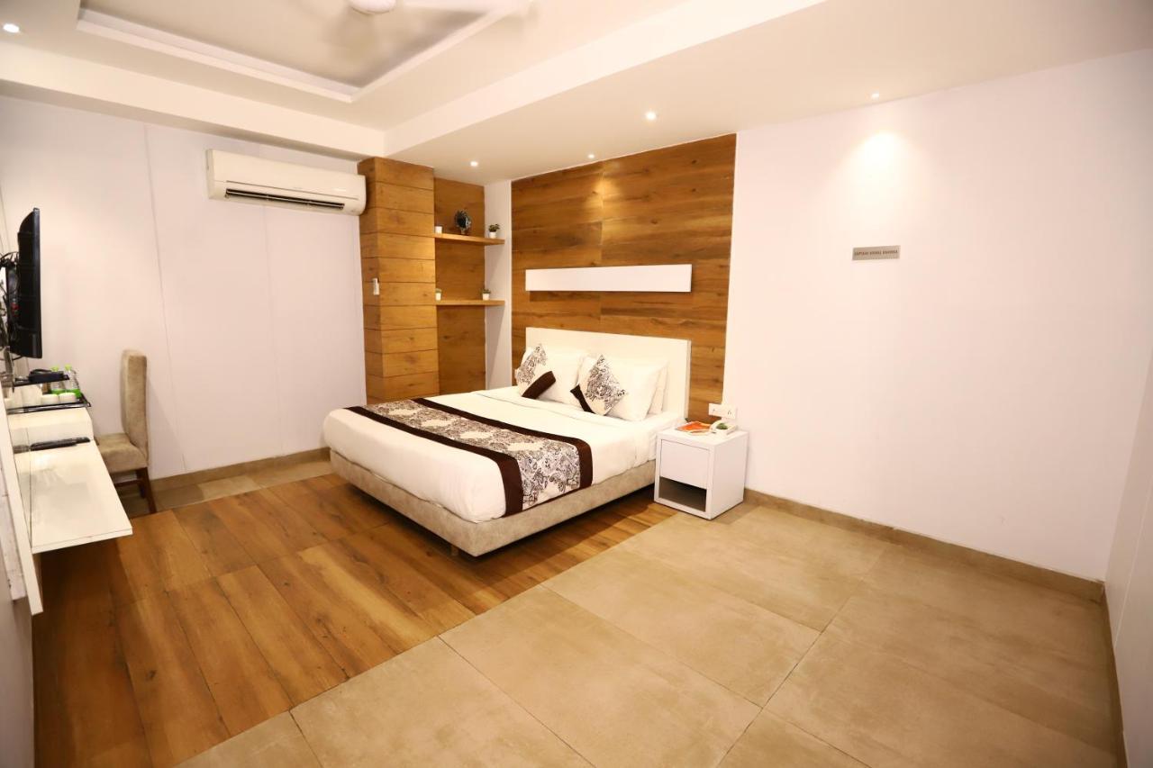 Hotel Stanley By Foxi Group- Near Delhi International Airport Yeni Delhi Dış mekan fotoğraf