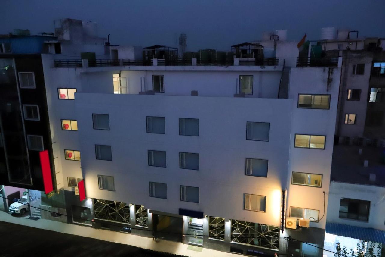 Hotel Stanley By Foxi Group- Near Delhi International Airport Yeni Delhi Dış mekan fotoğraf