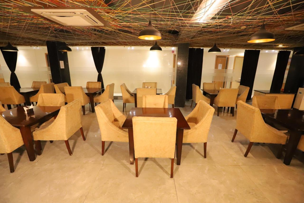Hotel Stanley By Foxi Group- Near Delhi International Airport Yeni Delhi Dış mekan fotoğraf