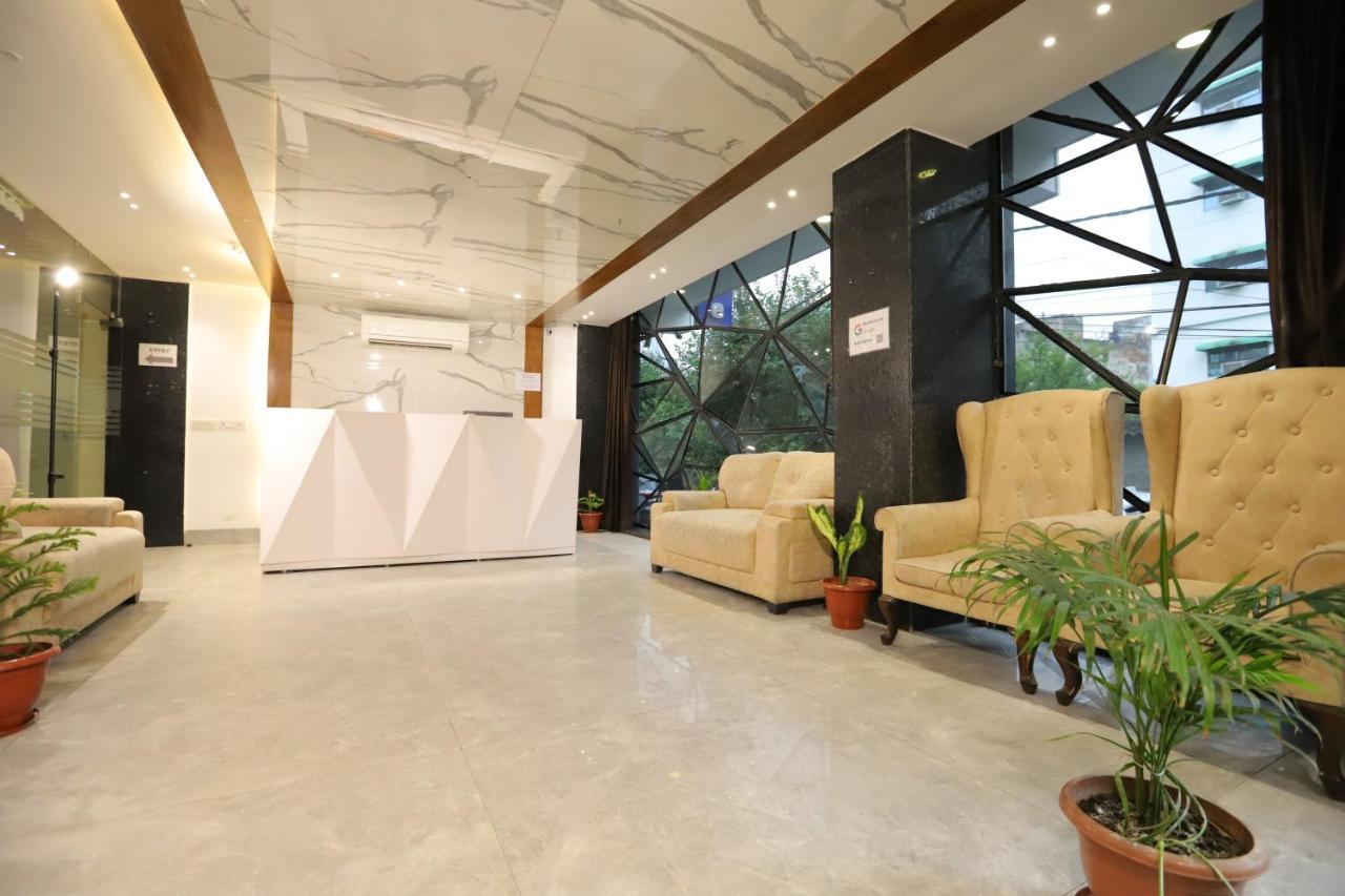 Hotel Stanley By Foxi Group- Near Delhi International Airport Yeni Delhi Dış mekan fotoğraf
