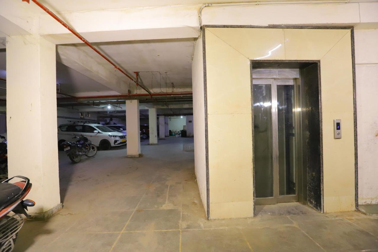 Hotel Stanley By Foxi Group- Near Delhi International Airport Yeni Delhi Dış mekan fotoğraf